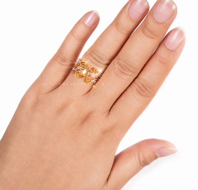 Merchant9 Cincin Emas Spriral 3C L:1.1CM