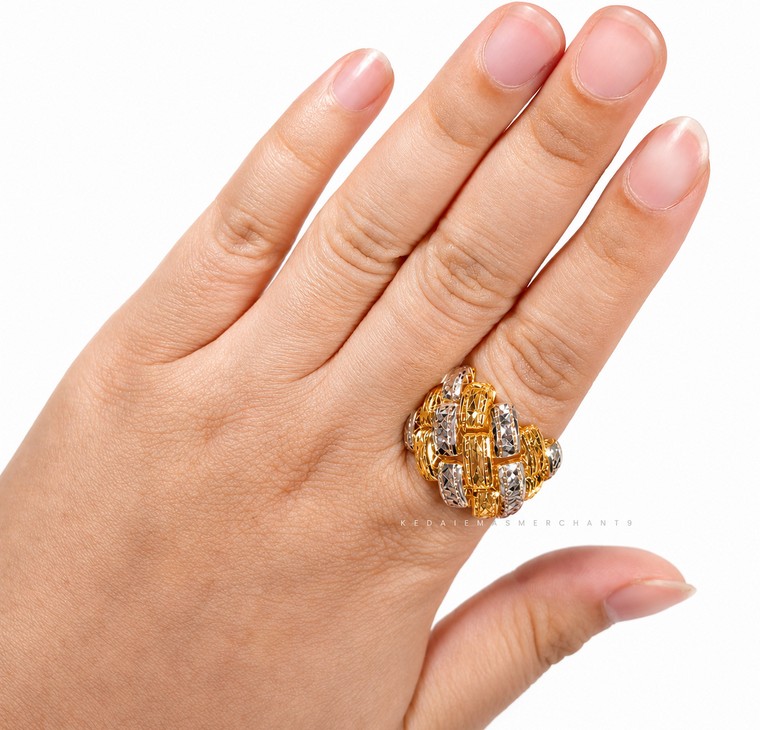 Merchant9 Cincin Emas Ketupat Anyaman Kerawang 2C L:2.1CM