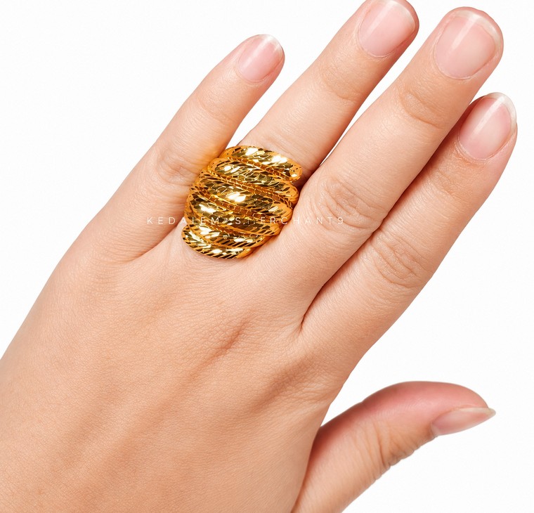 Merchant9 Cincin Emas Lintah Dimensi Kerawang L:3.1CM
