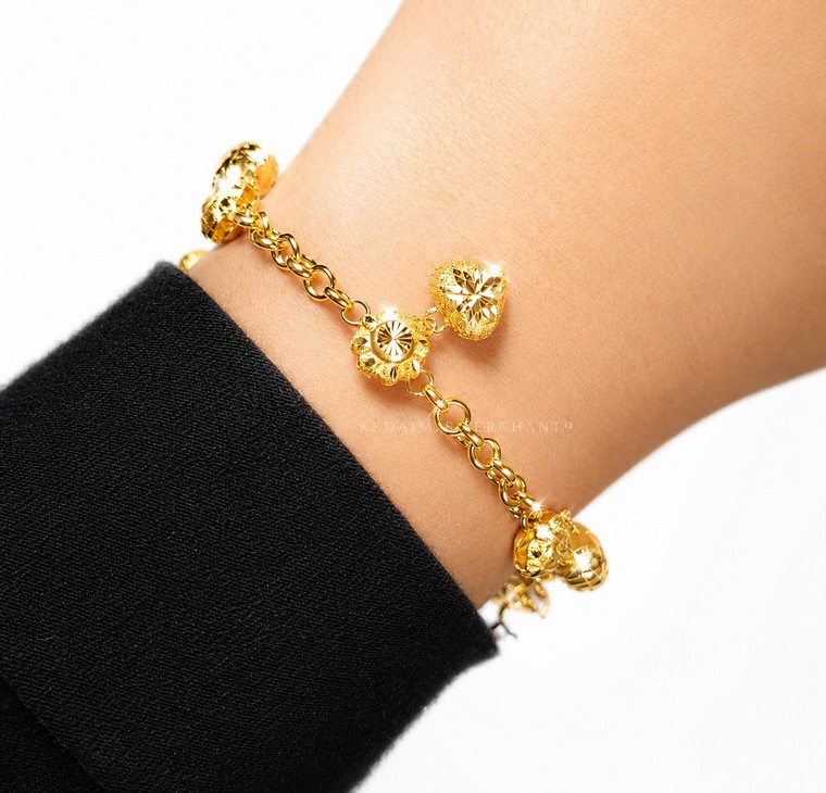 Merchant9 Rantai Tangan Kendi Bunga Gantung Love L:0.4CM