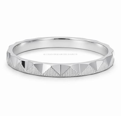 Merchant9 Cincin Emas Zig Zag Chrome