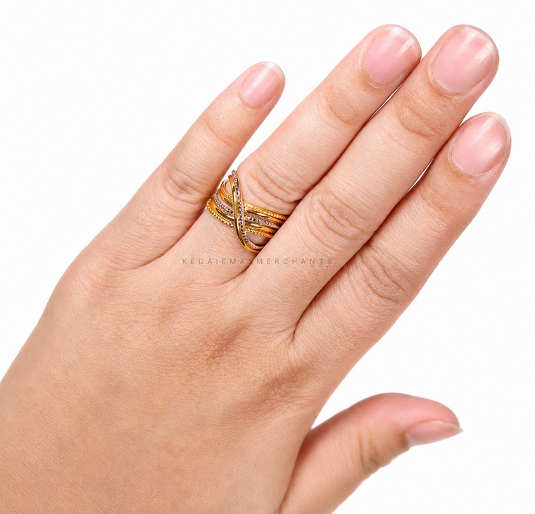 Merchant9 Cincin Emas Silang Diamond Cut 2C L:1.1CM