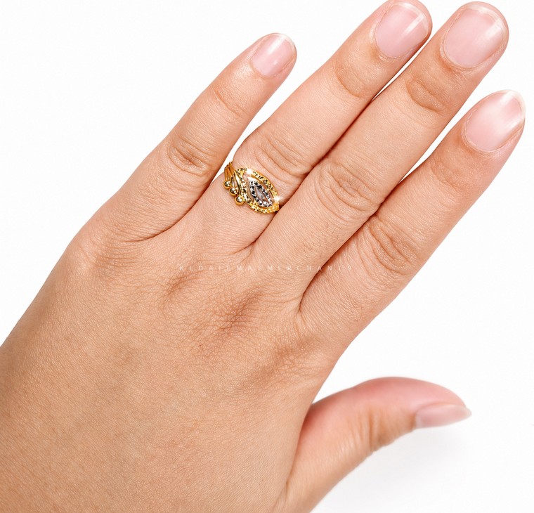 Merchant9 Cincin Emas Leaf Diamond Cut 2C