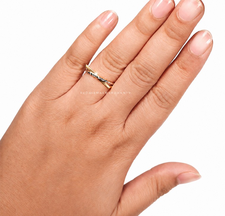 Merchant9 Cincin Emas Square Silang 2C Minimalist