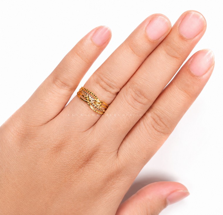 Merchant9 Cincin Emas Silang Wave 2C L:0.6CM