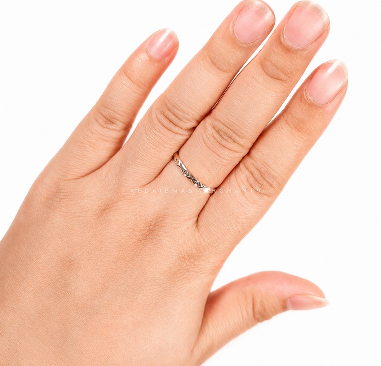 Merchant9 Cincin Emas Belah Rotan Siput X Chrome I L:0.2CM