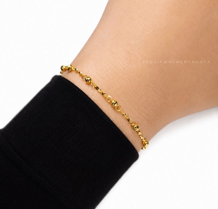 Merchant9 Rantai Tangan Candy Dimensi Twist Love Gantung L:0.25CM