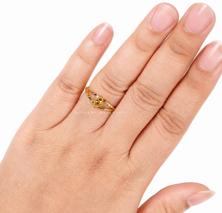 Merchant9 Cincin Emas Kite Dot