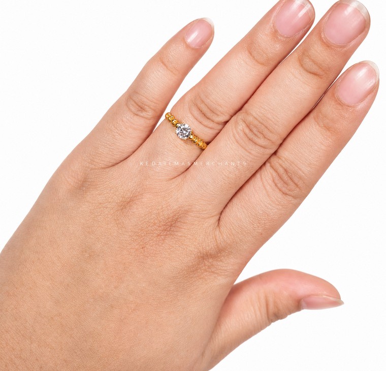 Merchant9 Cincin Emas Permata Cera BR9082