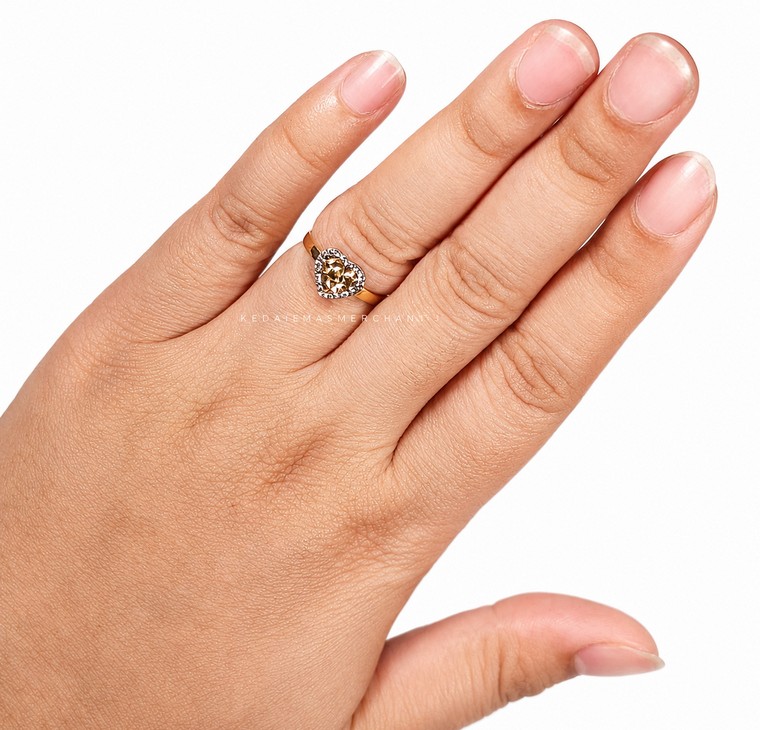 Merchant9 Cincin Emas Love Dimensi 2C L:0.8CM