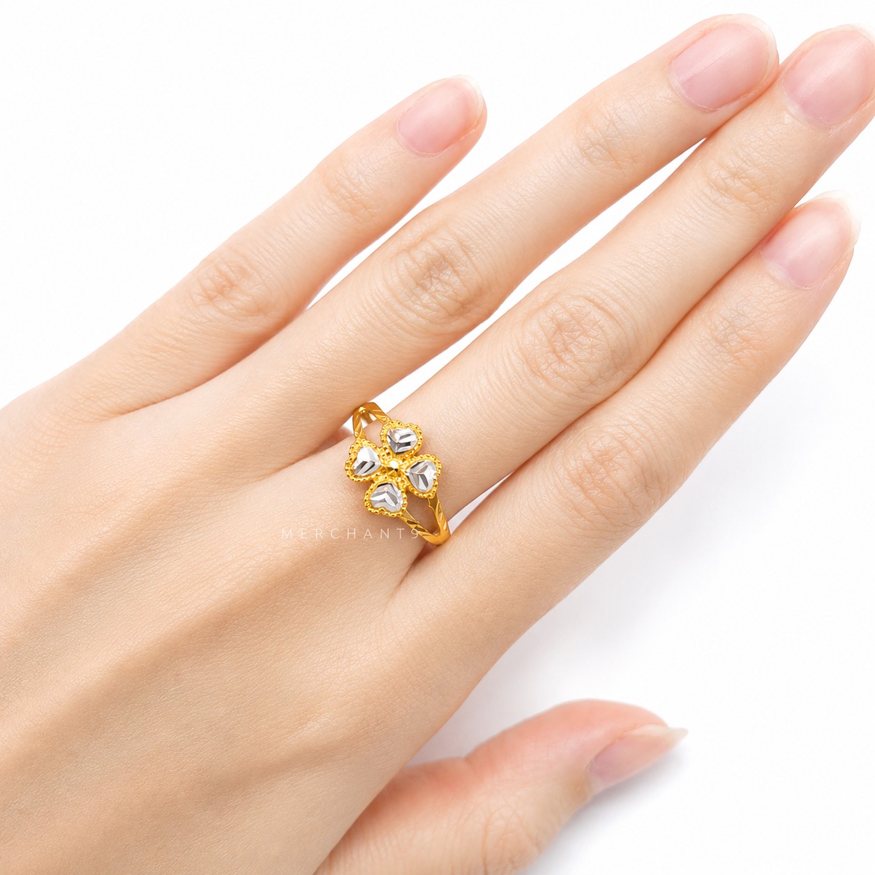 Merchant9 Cincin Emas VC Dimensi 2C L:0.9CM