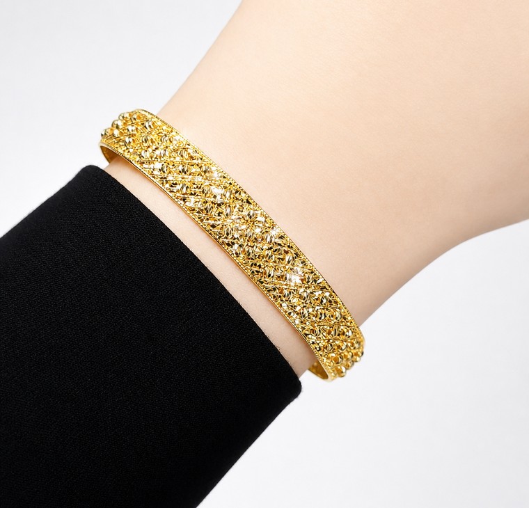 Merchant9 Gelang ELORA Nest Lumi Dimensi L:1CM
