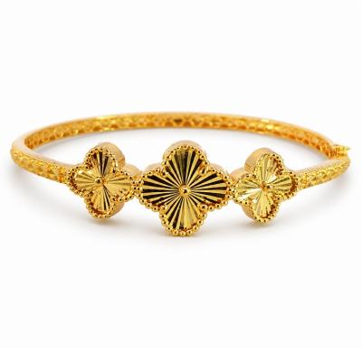 Merchant9 Gelang Triple VC Stripes L:1.4CM