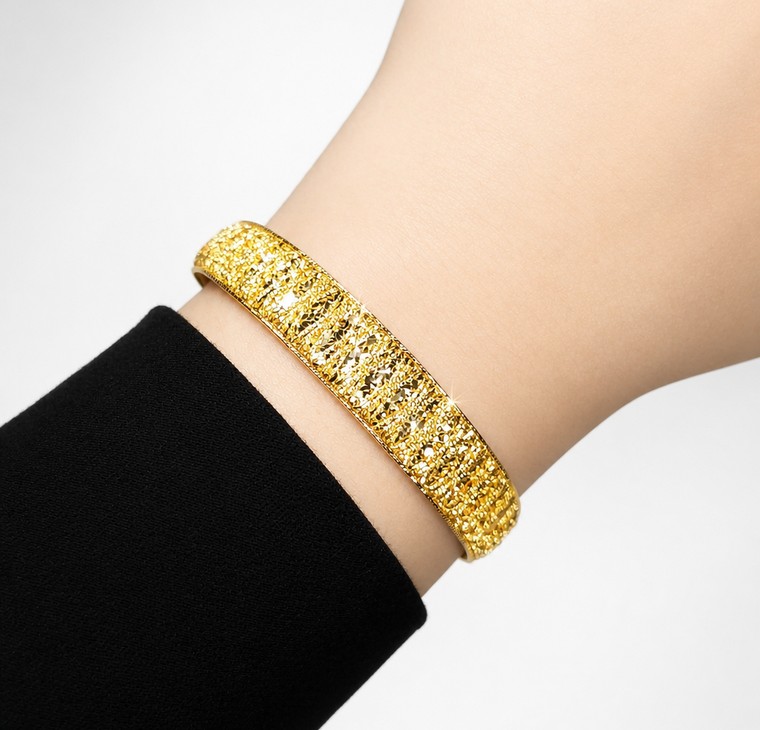 Merchant9 Gelang ELORA Cross Plate Leona L:1.15CM