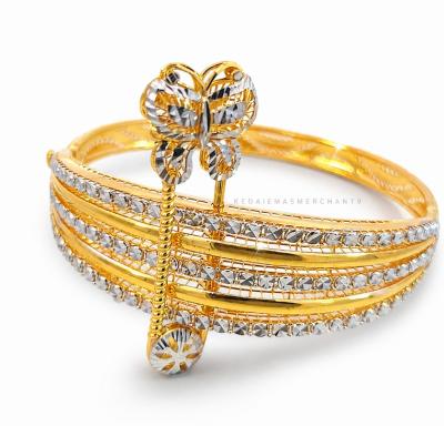 Merchant9 Gelang Emas Celeste Embrace Butterfly Diamond Cut 2C