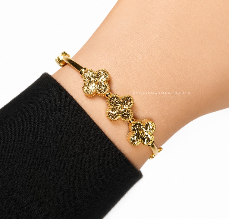 Merchant9 Gelang Triple VC Leona L:1.1CM