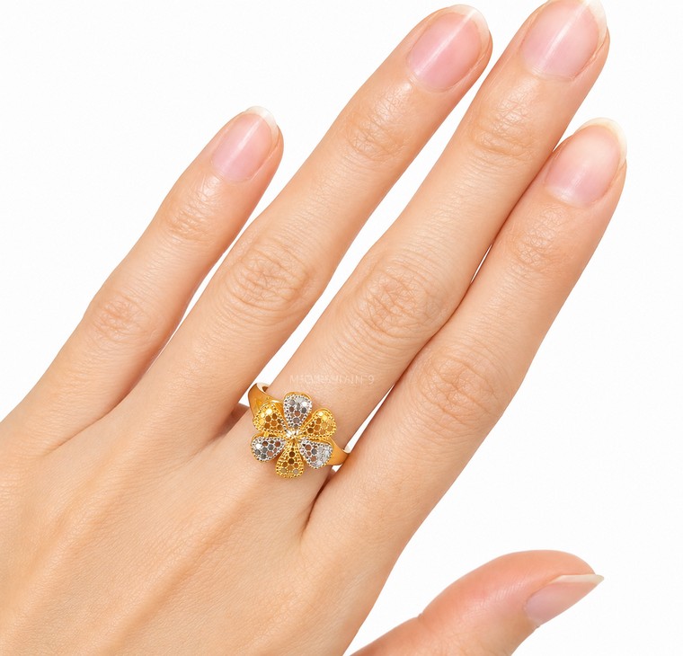 Merchant9 Cincin Emas Honey Daisy 2C L:1.1CM