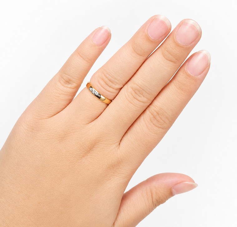 Merchant9 Cincin Belah Rotan Wave Diamond Cut 2C L:0.25CM