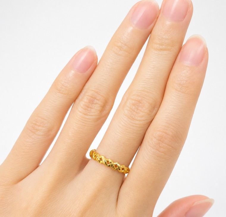 Merchant9 Cincin Emas Infinity L:0.3CM