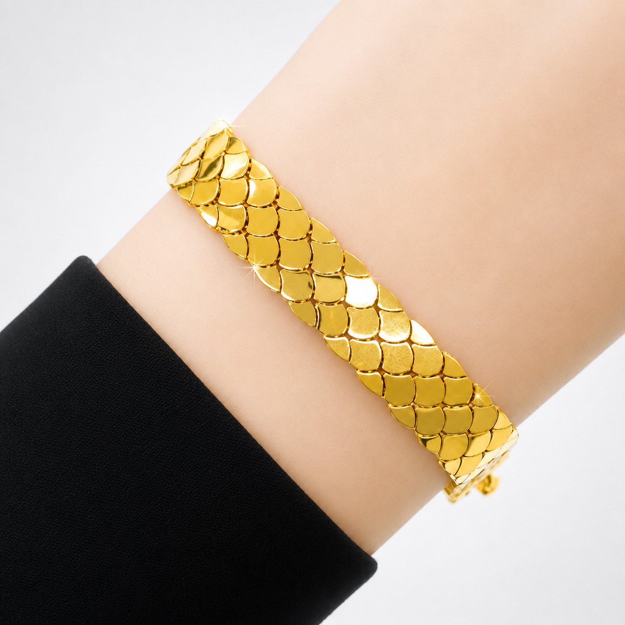 Merchant9 Rantai Tangan Snake Skin Polish L:0.9CM