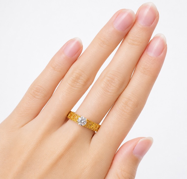 Merchant9 Cincin Emas Cube Polish Permata L:0.5CM