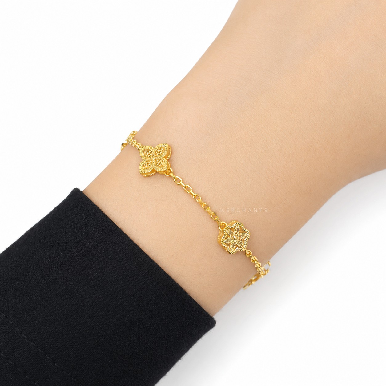 Merchant9 Rantai Tangan Sauh Lily Fleur Padu L:1CM