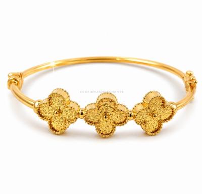 Merchant9 Gelang Triple VC Leona L:1.1CM