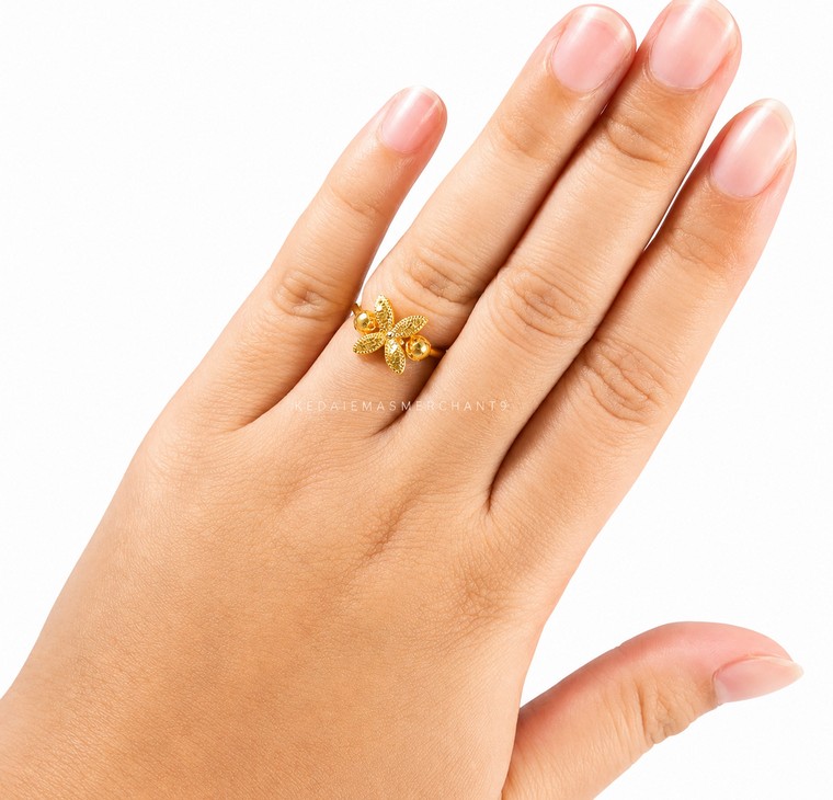 Merchant9 Cincin Emas Bunga Tanjung Leona Kerawang L:1CM