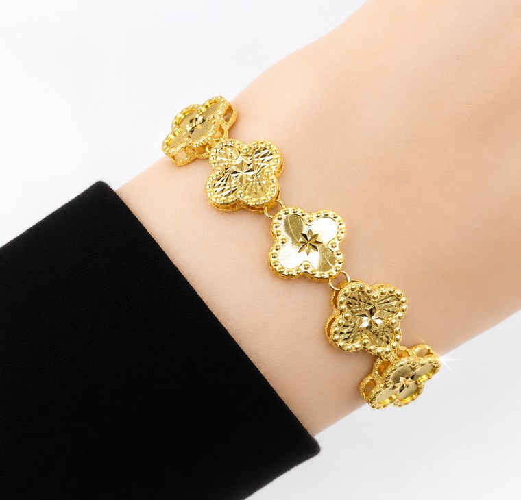 Merchant9 Rantai Tangan Siput 5 Clover L:1.1CM