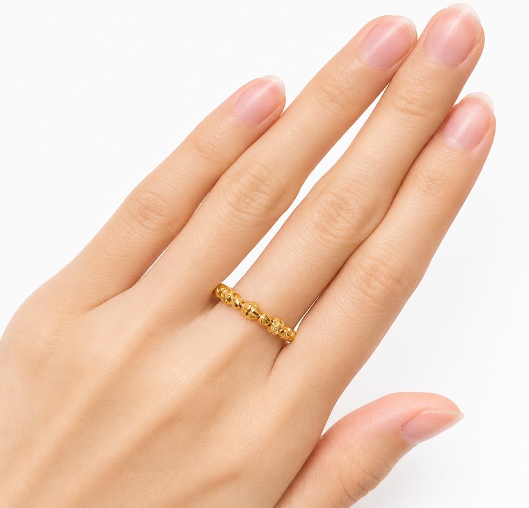 Merchant9 Cincin Emas Boba Dimensi L:0.4CM