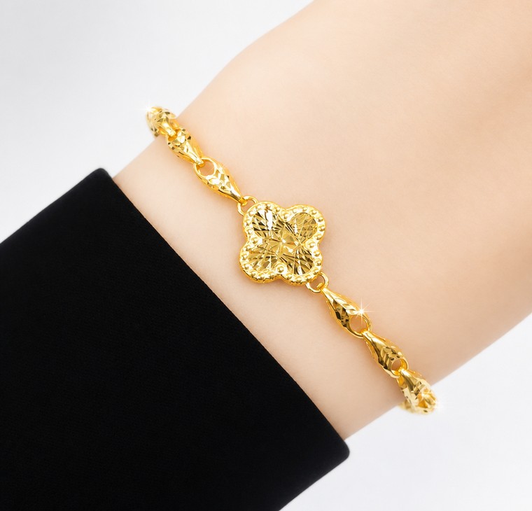 Merchant9 Rantai Tangan Siput Clover L:1.1CM