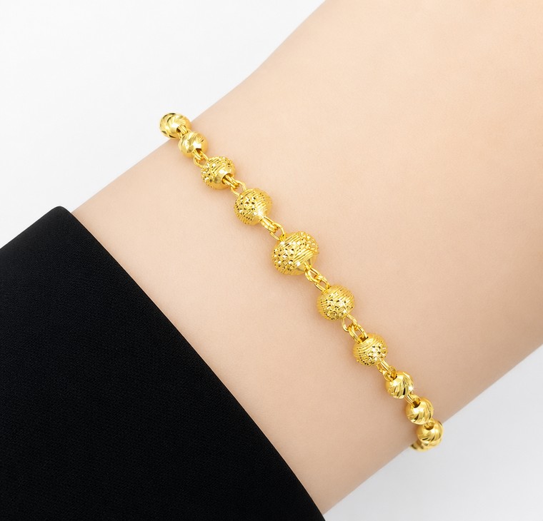 Merchant9 Rantai Tangan Choker Candy Diamond Dimensi L:0.5CM