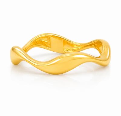 Merchant9 Cincin Emas Wave