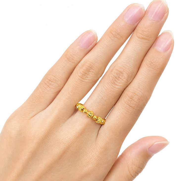 Merchant9 Cincin Emas Boba Dimensi L:0.4CM