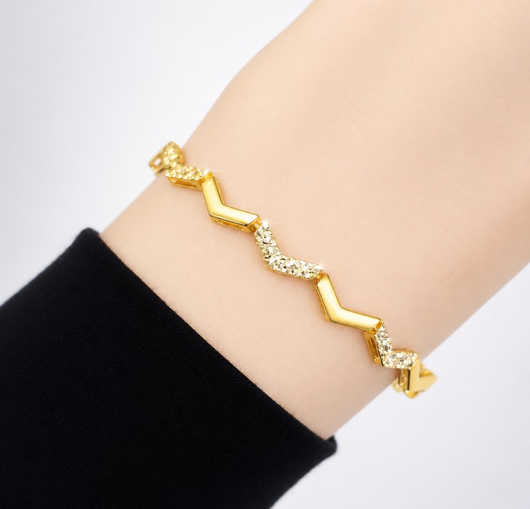 Merchant9 Rantai Tangan Minimalist Zig Zag Leona L:0.4CM