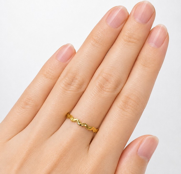 Merchant9 Cincin Emas Minimalist Leaf Diamond Cut L:0.25CM