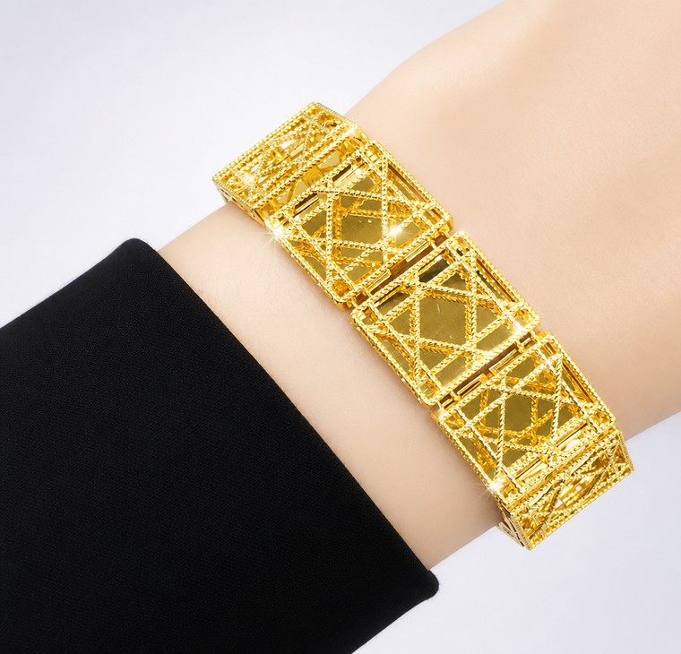 Merchant9 Rantai Tangan Cube Polish L:1.35CM (Cangkuk Petak)