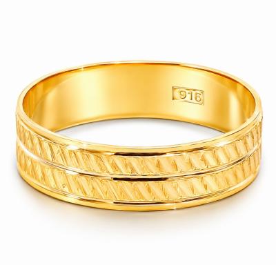 Merchant9 Cincin Emas Belah Rotan Stripe Dimensi L:0.5CM