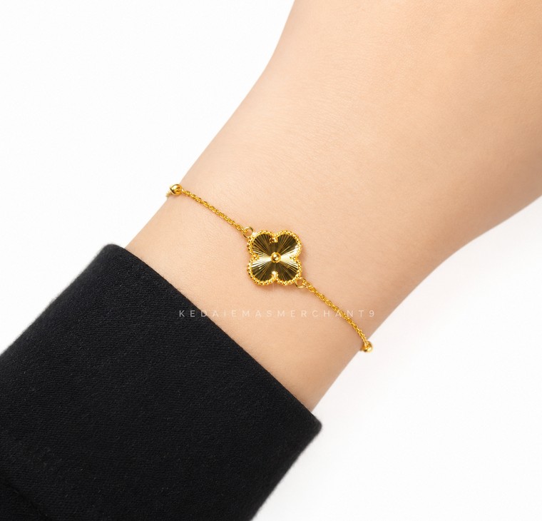 Merchant9 Rantai Tangan Sauh VC 1 Clover Candy Dimensi L:1.2CM