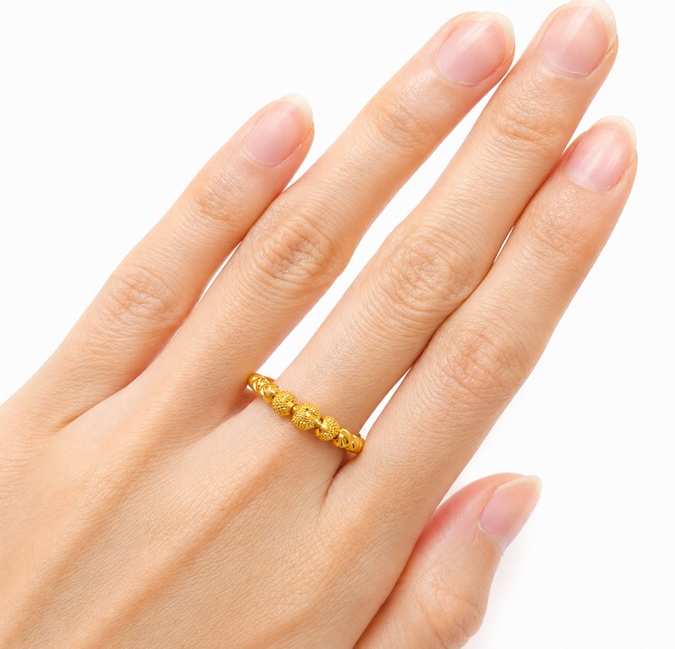 Merchant9 Cincin Emas Boba Dimensi  L:0.4CM