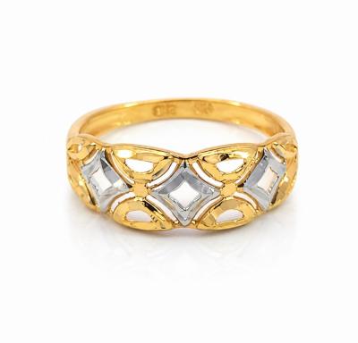 Merchant9 Cincin Emas Scallop Diamond 2C L:0.7CM