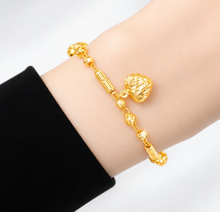 Merchant9 Rantai Tangan Buluh Candy Kerawang Gantung Love L:0.4CM