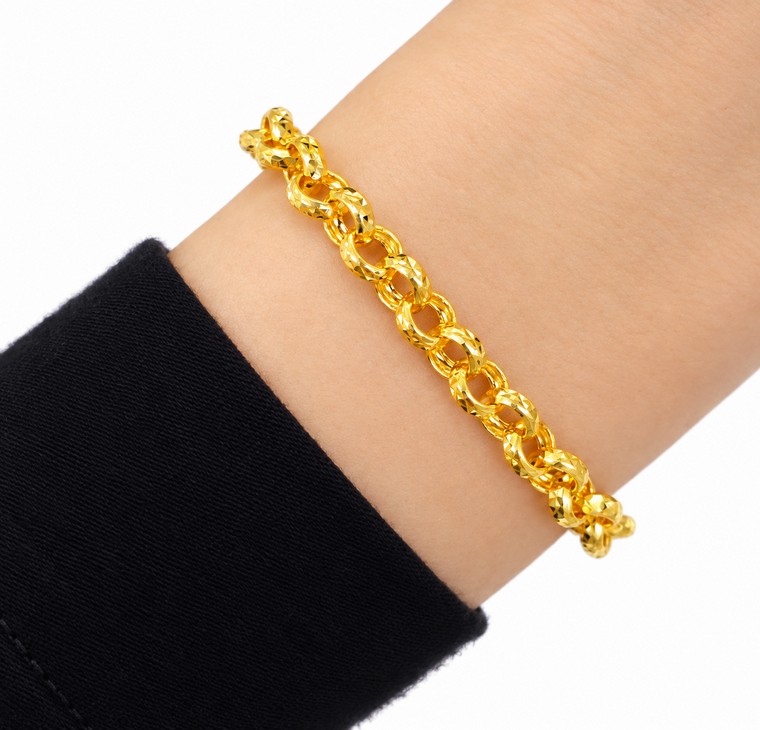 Merchant9 Rantai Tangan Kendi Dimensi Love Gantung L:0.5CM