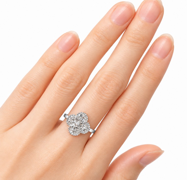 Merchant9 Cincin Emas VC Leona Full Chrome L:1.2CM