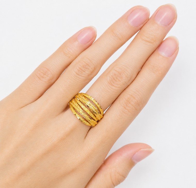 Merchant9 Cincin Emas Bella Silang Pasir L:1.2CM