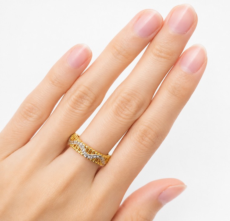 Merchant9 Cincin Emas Wave Stripes