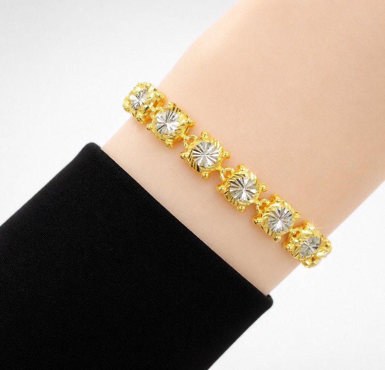 Merchant9 Rantai Tangan LOUISE Diamond Cut L:0.7CM