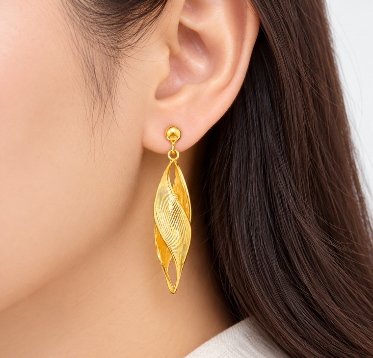 Merchant9 Subang Dangle Seaweed L:0.8CM  P:0.75CM