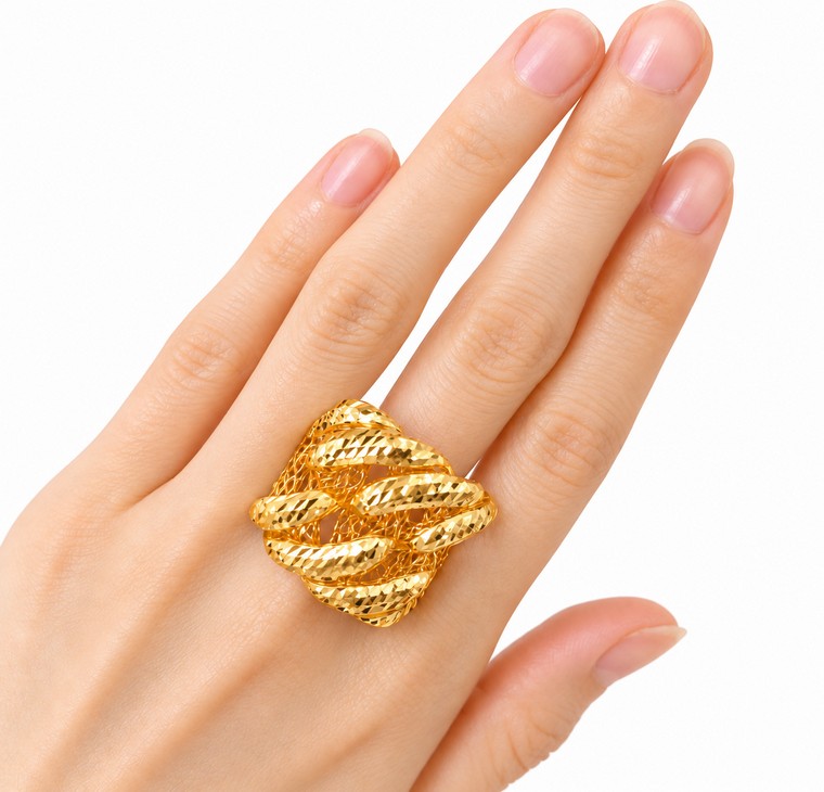 Merchant9 Cincin Emas Kait Dimensi Adra L:2.3CM