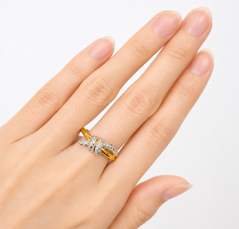 Merchant9 Cincin Emas KNOT DIAMOND CUT 2C